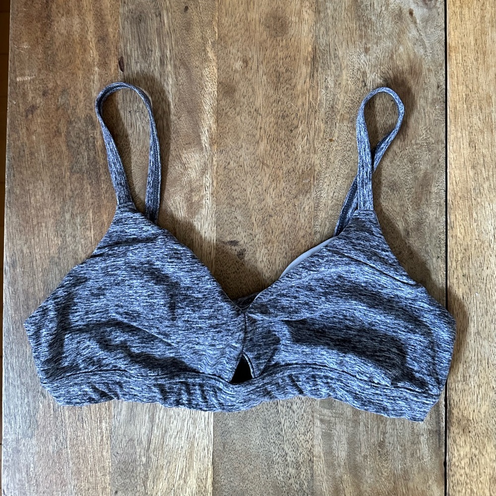 Alo heathered grey bra size small